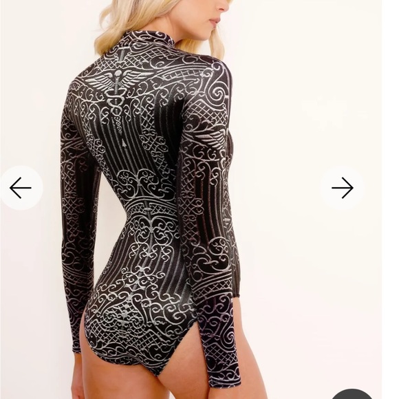 Blackmilk Wrought Velvet Long Sleeve Bodysuit - Picture 2 of 6